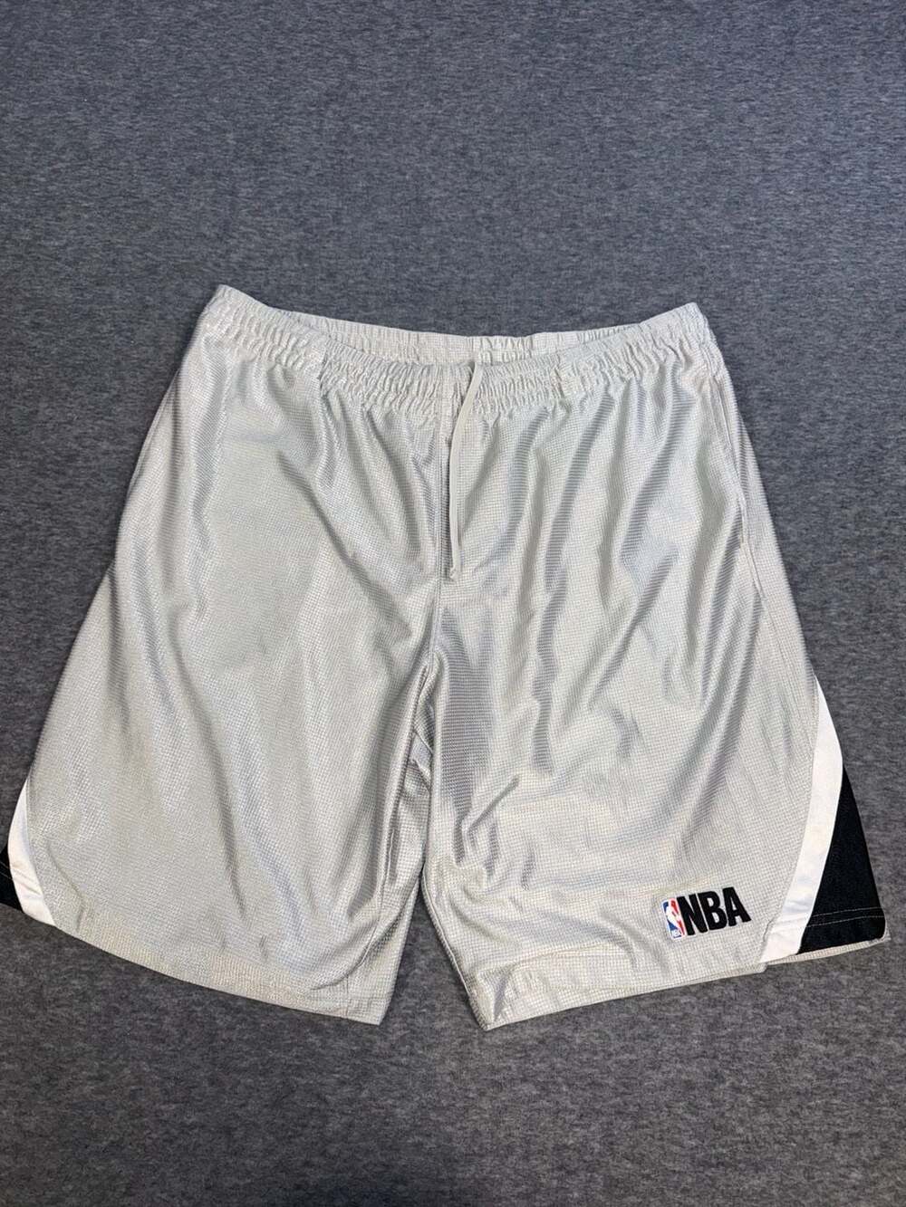 NBA Silver Mesh Basketball Shorts Size XL